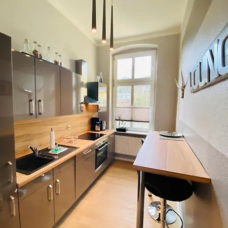 Anna - Vis A Vis Apartment *